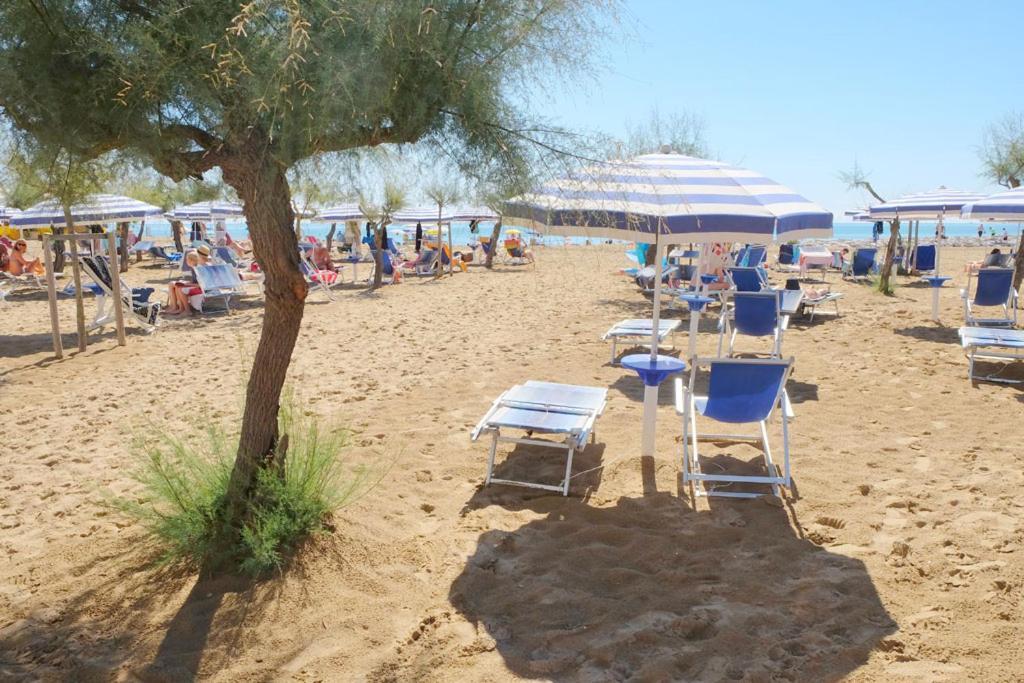 Hotel Fenix Cavallino-Treporti Buitenkant foto