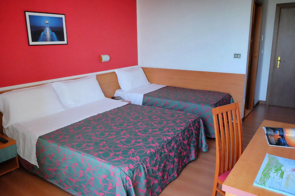 Hotel Fenix Cavallino-Treporti Kamer foto