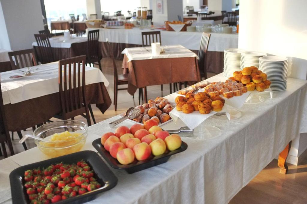 Hotel Fenix Cavallino-Treporti Buitenkant foto